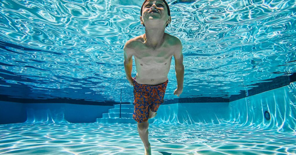 lice free child swimming