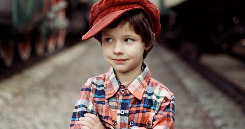 Little boy wearing a hat