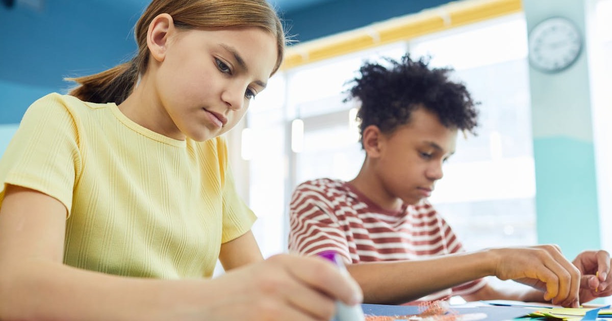 Los Angeles Unified School District’s Official Lice Policy and Lice Treatment Requirements